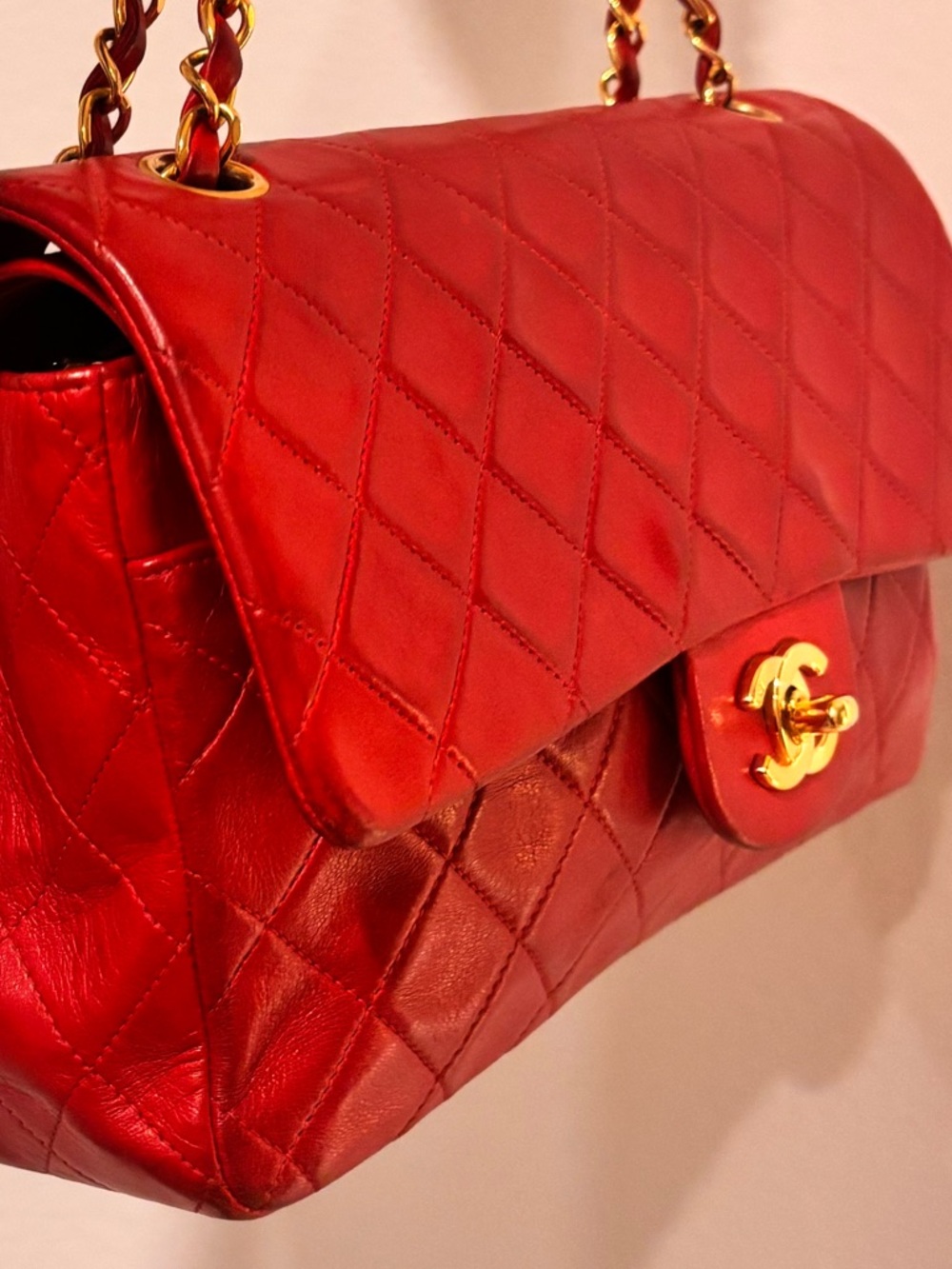 CHANEL Red Quilted Lambskin Shoulder Bag with Gold Hardware